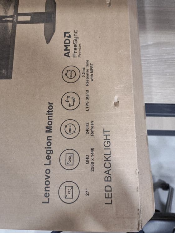 Lenovo manitor 2K 240Hz QHD — 3