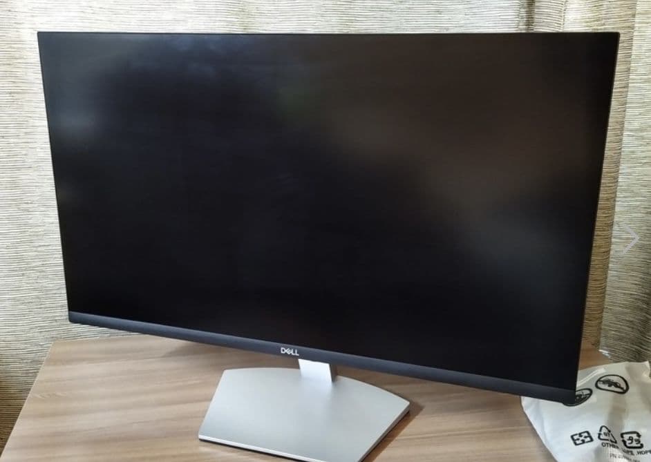 Manitor DELL S2721D — 2