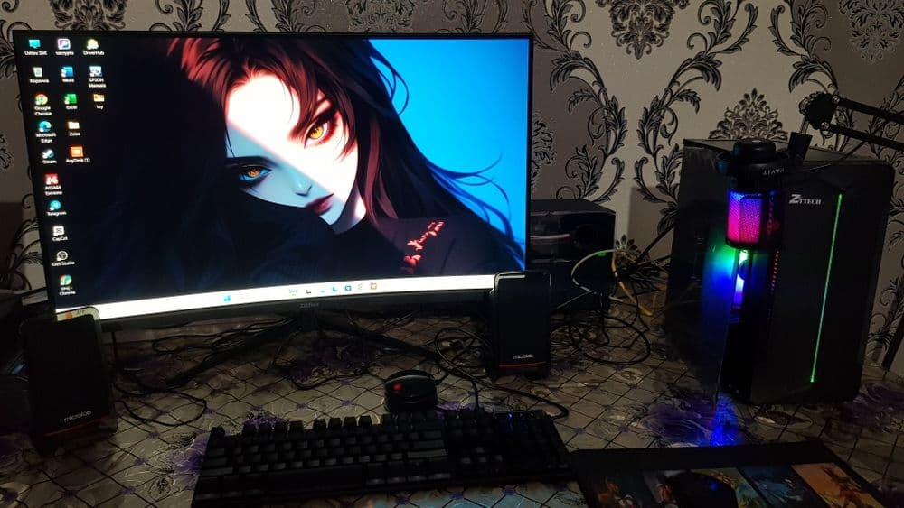 monitori kompyuter Zifler