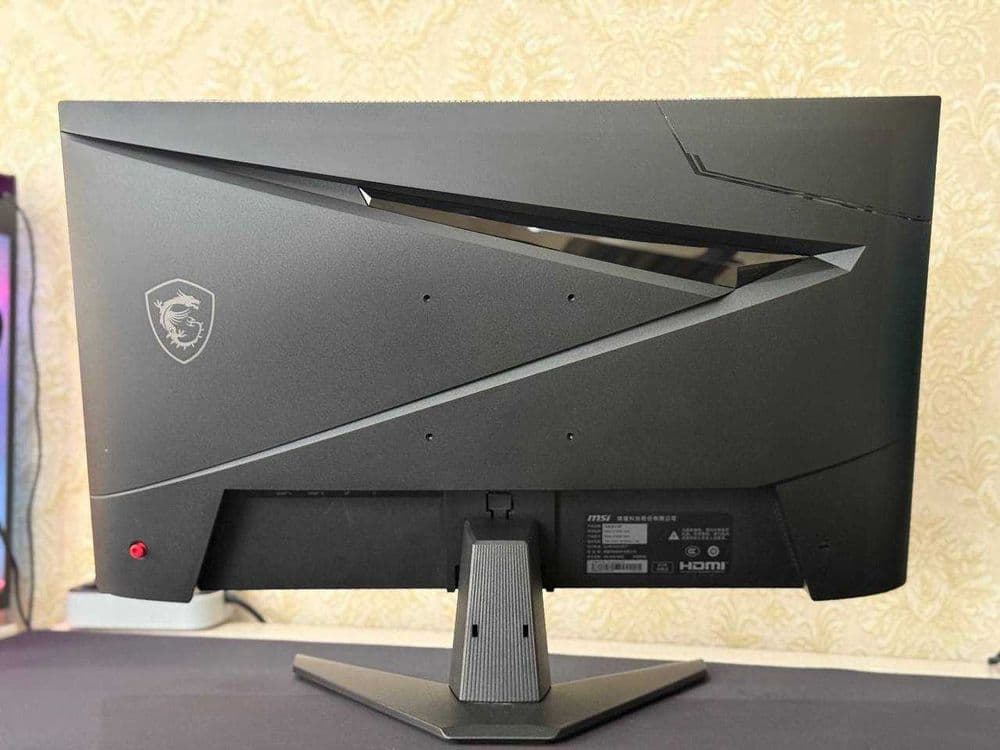 Monitor MSI MAG 272F 27', 240HZ, IPS — 3