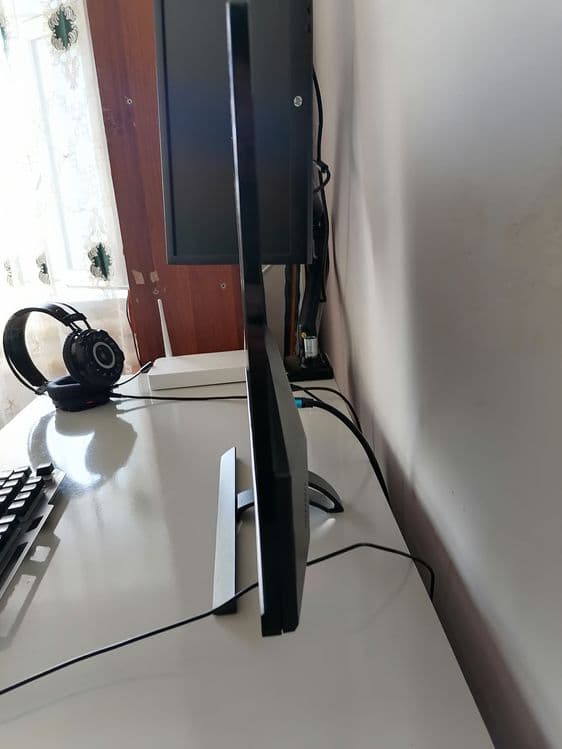 Artel 24 Monitor satiladi — 5