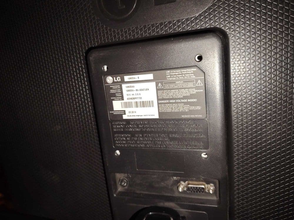 LG 19M35A-B Monitor sotiladi ! — 3
