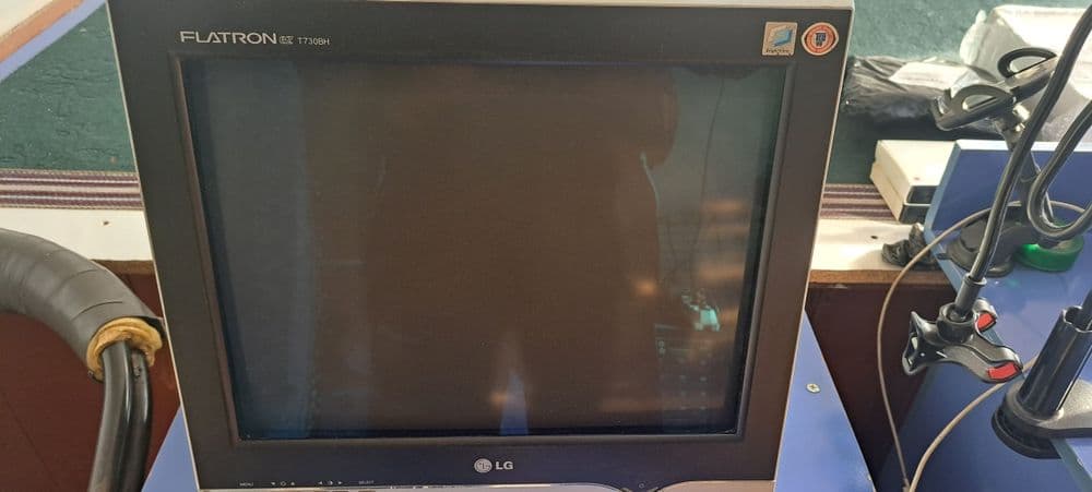 Monitor sotiladi — 1
