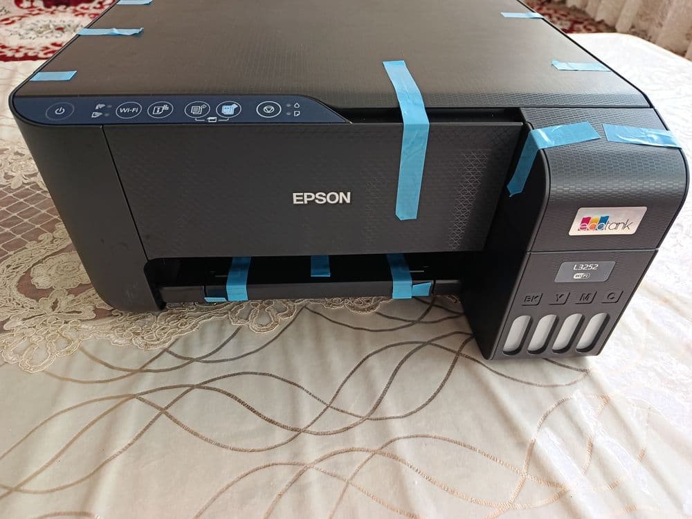 Epson L3252 rangli printer — 3