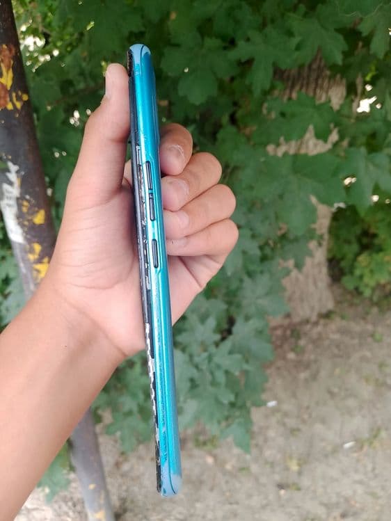 Tecno Spark 7 murojaat uchun — 4