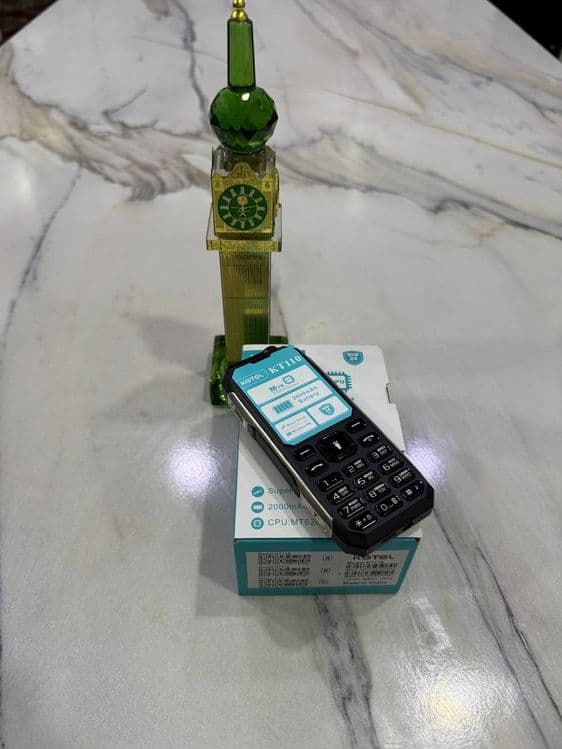 Кнопочный ТАНК Kgtel T110 — 1