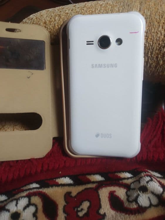 Продам телефон Samsung duos — 3