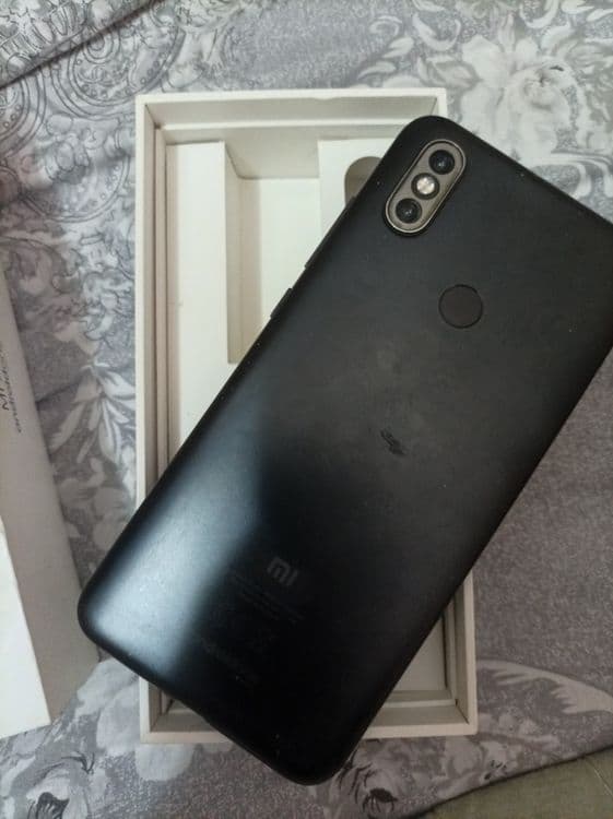 Mi a2 4/64 aybi kamera — 1