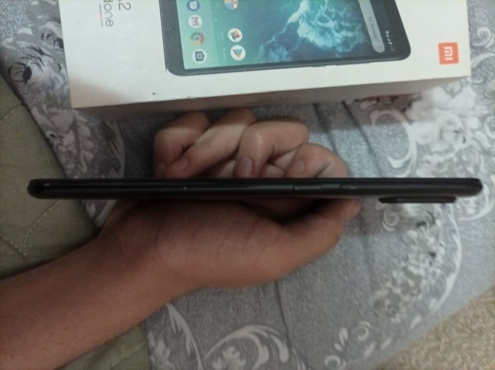 Mi a2 4/64 aybi kamera — 2