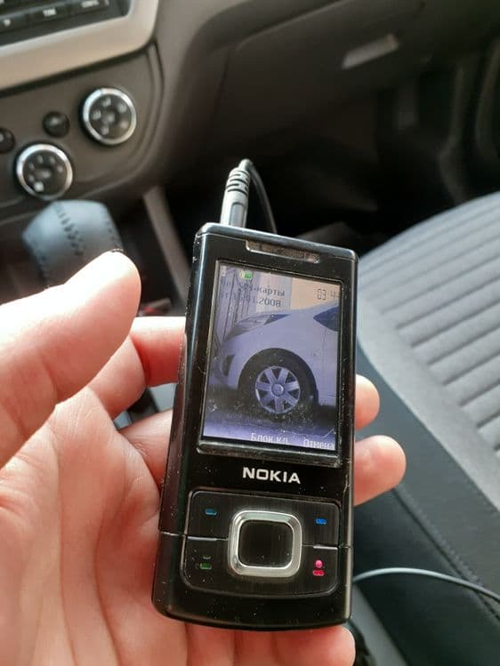 Nokia 5610 sotiladi srochna — 2