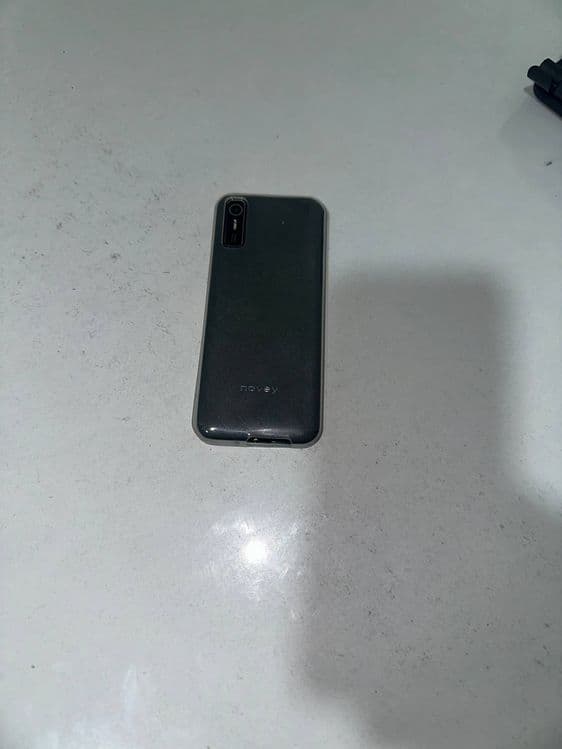 Novey telefoni sotiladi holati ideal — 2