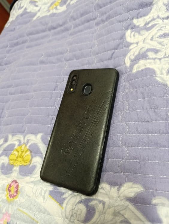 Samsung A30 Б/у на запчасти — 2