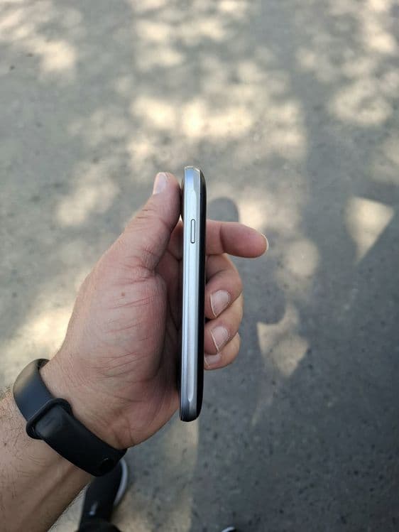 Samsung J1 mini как новый оригинал в идеальном рабочем состоянии — 3