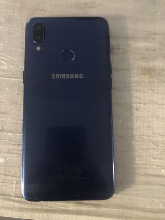 Samsung A 10s holati yahwi — 2