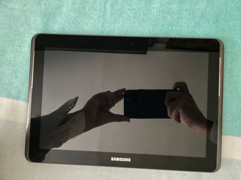 Планшет SAMSUNG $ — 1