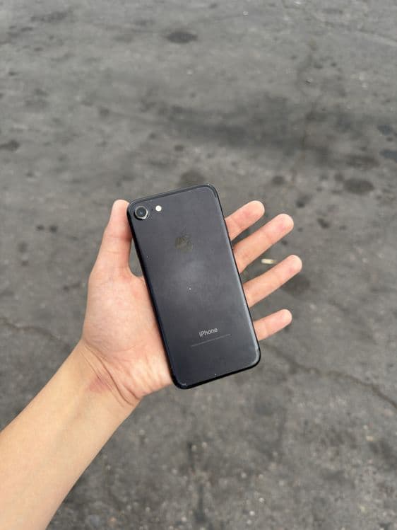 Iphone 7 — 2