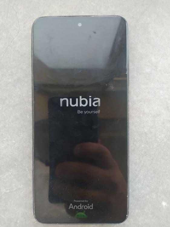 Nubia V60 (8+10GB) 256 igravoy — 3
