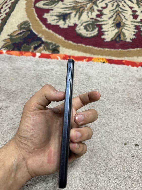Itel A70 6/128 gb holati ideal chihol qoʻshib beriladi — 4