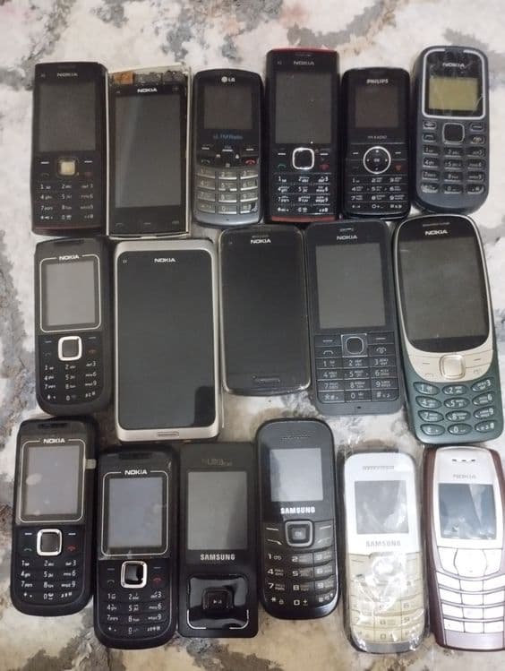 Assalom alekum Telefonlar Sotiladi Original Nokia Modellar Optom — 2