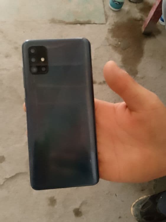 Samsung Galaxy a51 — 2