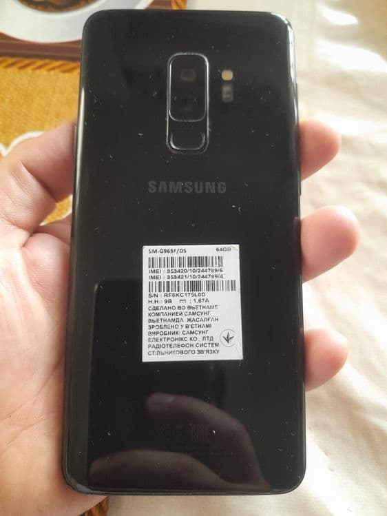 Samsung s 9+plus sotiladi. — 2