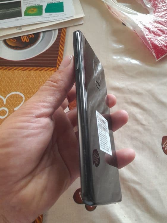 Samsung s 9+plus sotiladi. — 4
