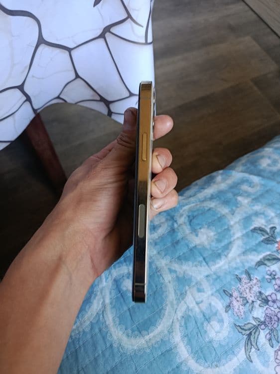 IPHONE 12proʻ  v xotoshim sostyani — 1