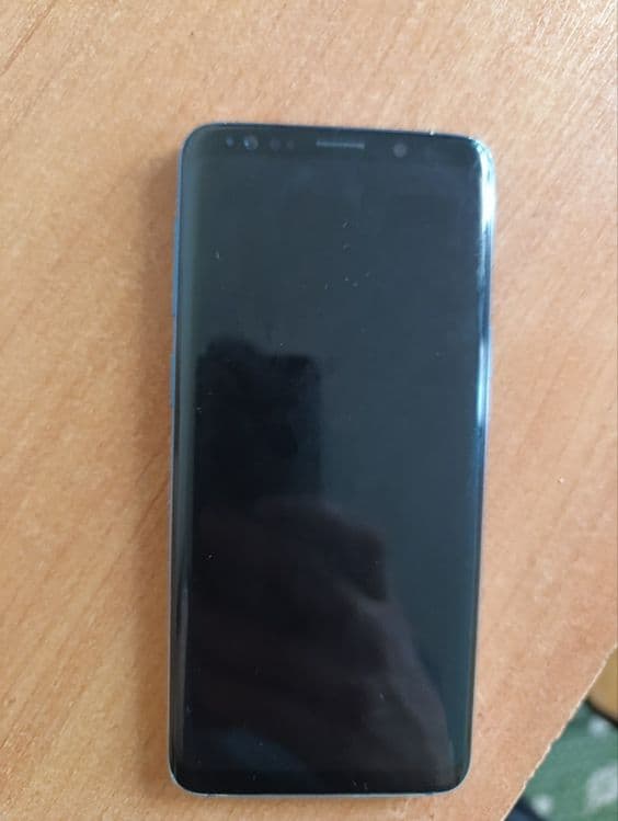 Samsung S9  4 ga 64  pubg 60fps    800  kelishamz soya bor ekranda — 1