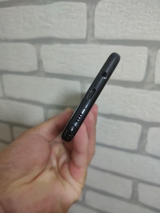 Samsung Galaxy Note 8 6/64 GB — 8
