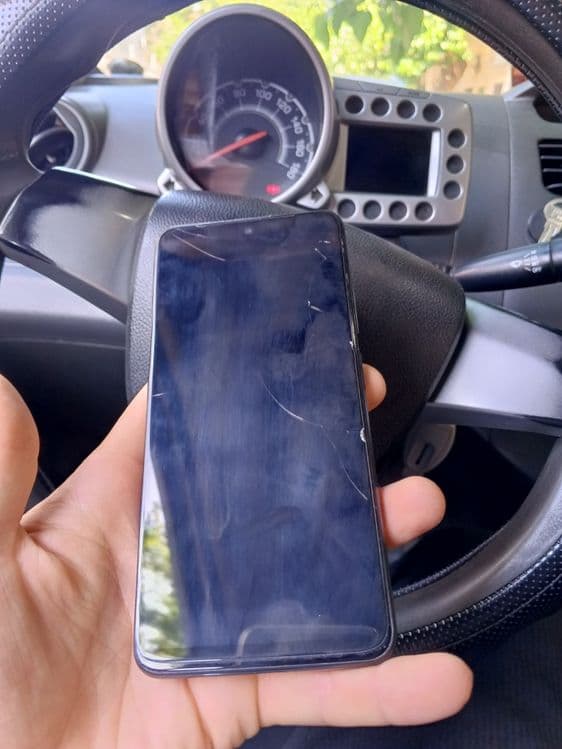 Poco M4 Pro 5G sotiladi — 3