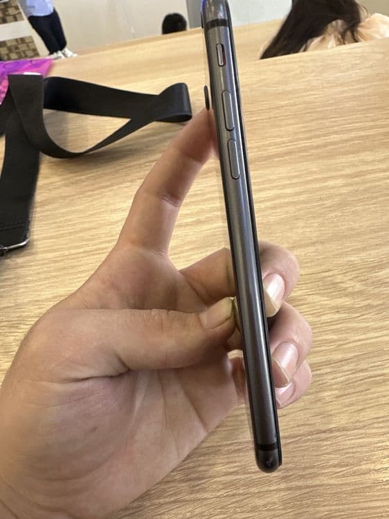 Iphone 8 холати яхши — 2