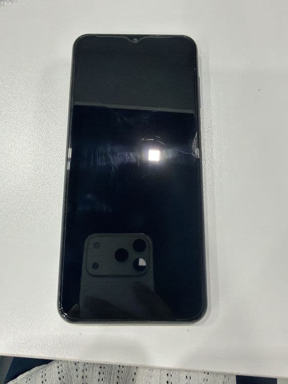 Samsung  Galaxy A13 — 1