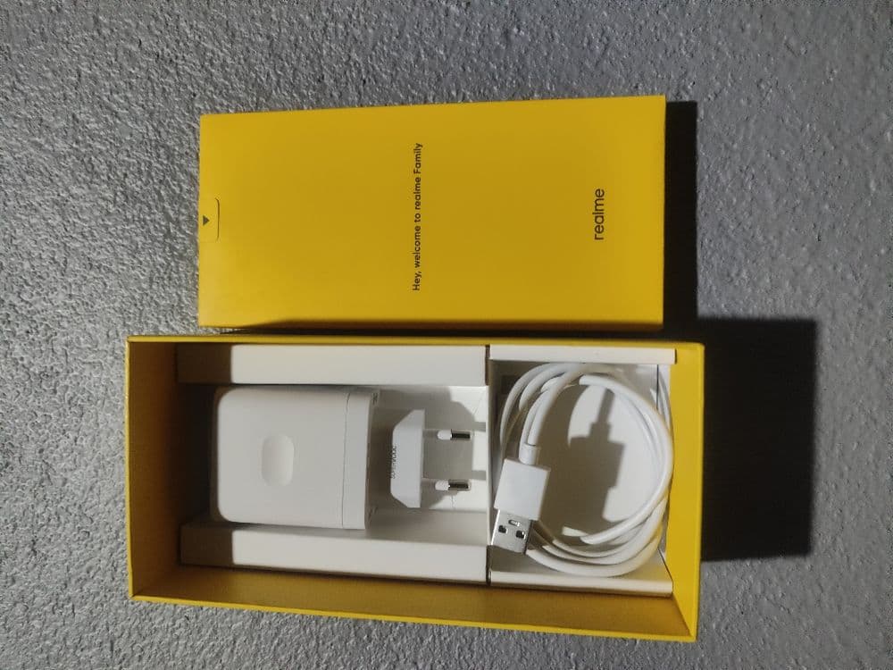 Telefon sotiladi Realme C55 8/256GB. Redmi 13c Horse 25 Ultra sotiladi — 2