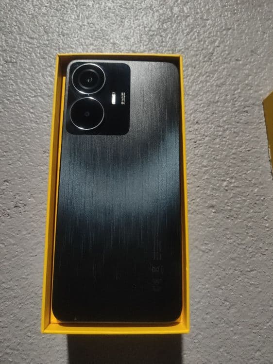Telefon sotiladi Realme C55 8/256GB. Redmi 13c Horse 25 Ultra sotiladi — 3