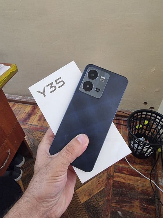 Vivo Y35 5G 128gb iwlawi zur aybi yuq tozza telefon — 5