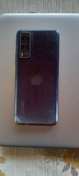 VIVO y53s 128 gb — 2