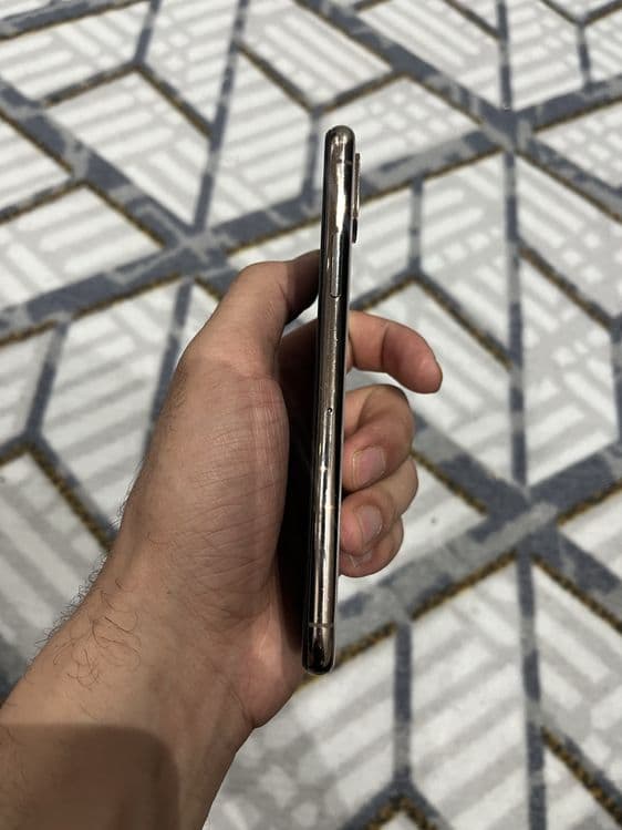 Iphone Xs 64GB arzon — 6