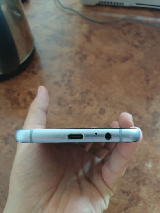 Samsung a8  plus — 3