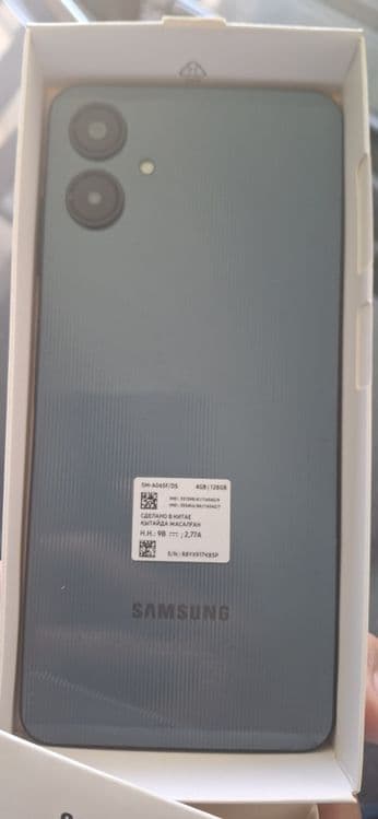 Samsung a06 состояние отличное каробка доки ест оригинал
Ползовался ка — 2