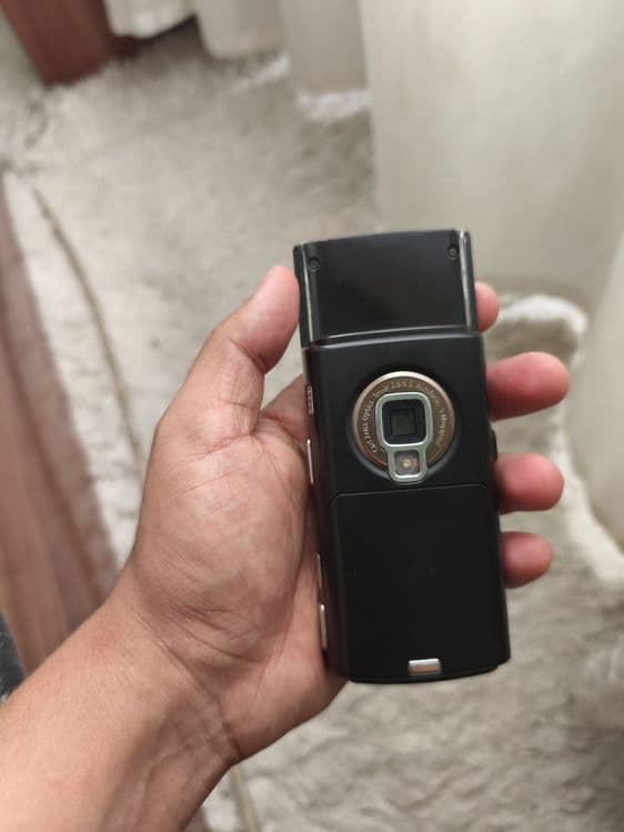 Nokia N95 Sotiladi — 4
