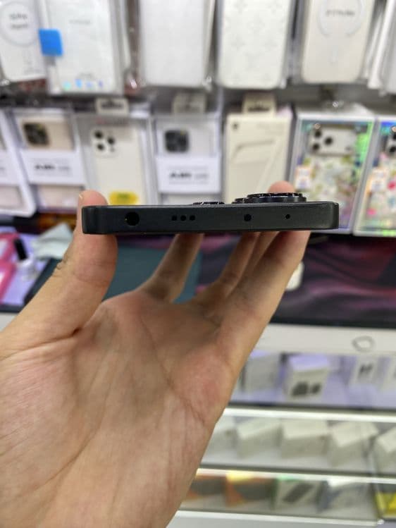 Redmi Note 13 8/256 ideal — 5
