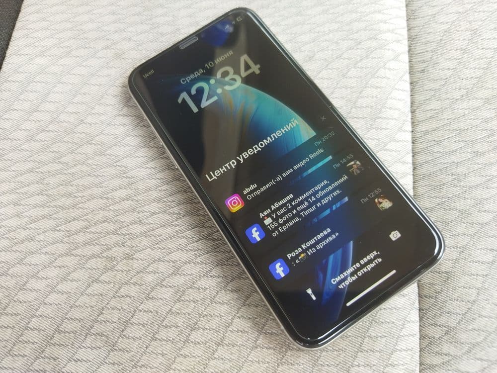 Продам iphone x 256 white — 1