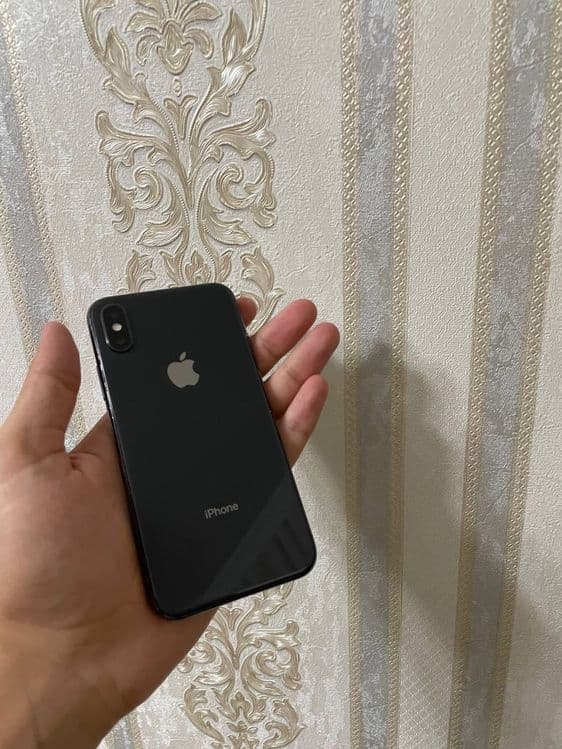 Iphone x 64gb qora — 1