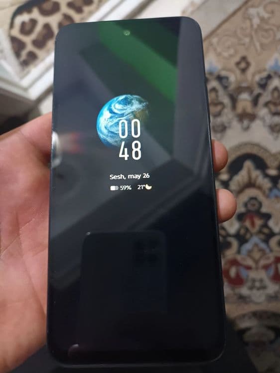 Infinix hot 60 i 4/4 128 . — 1
