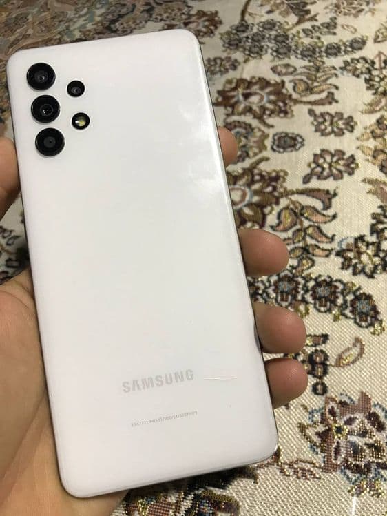 Samsung galaxy A32 — 1