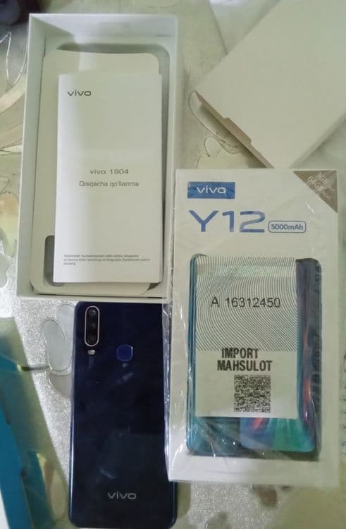 Vivo y12 Telefon — 1