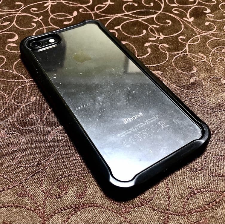 Продажа Iphone 7 / 128гб Ориг батарея держит 72% пару чехлоф в Подарок — 2