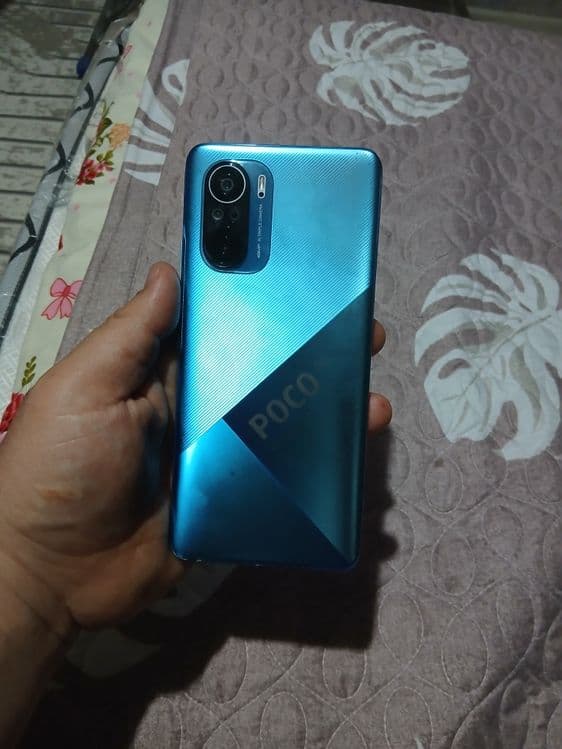 Srochna Poco F3 telefoni sotiladi. — 3