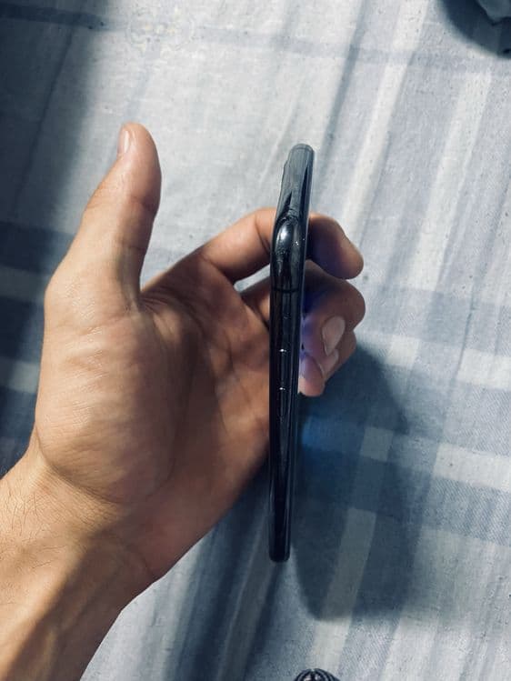 Iphone 11 pro 64 — 5