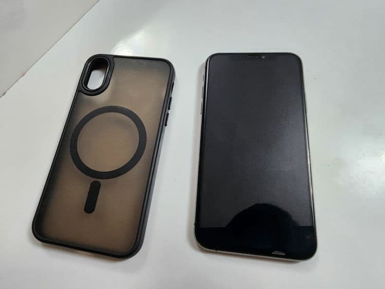 Iphone XS LL/A Black 64GB Bat 100% Uselenniy Xammayogi ishlidi — 4